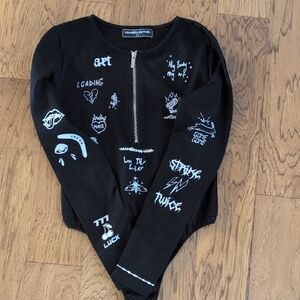 Maniere De Voir Black Graphic Bodysuit